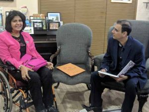 Dr Kartikay Saini with Indian Athlete Deepa Malik