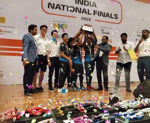 Highlanders won the National Finals of F1 in Schools (4)