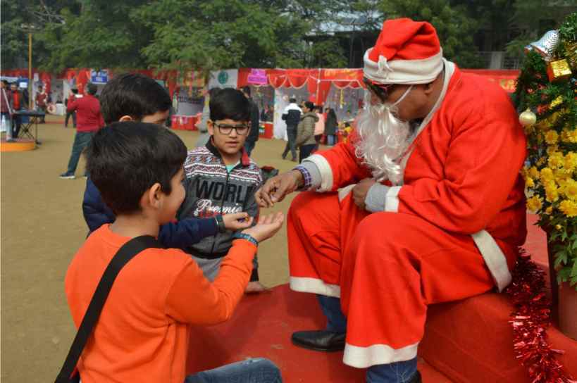 CHRISTMAS-CARNIVAL-2019-4