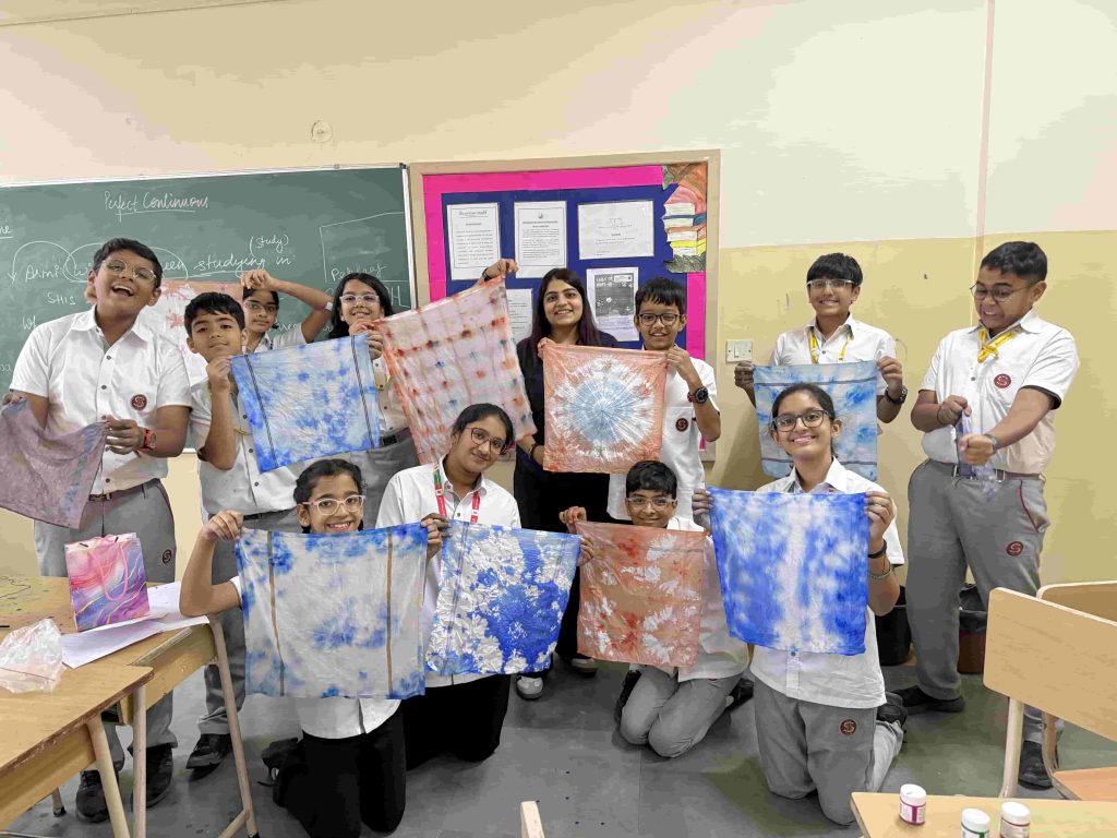 tie and dye activity